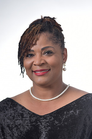 _ABC6993 Cynthia Adams R1
