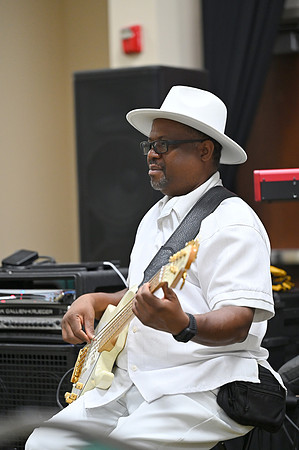 191-Z62_9780