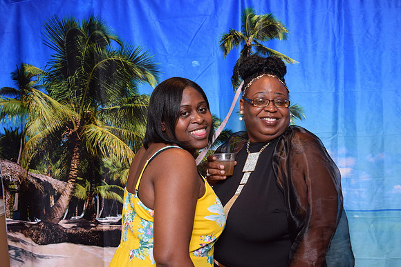 20190706_230850_483_3600.