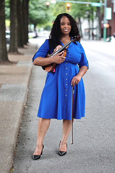 R6_09146