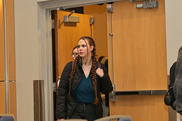 021-R6_00096